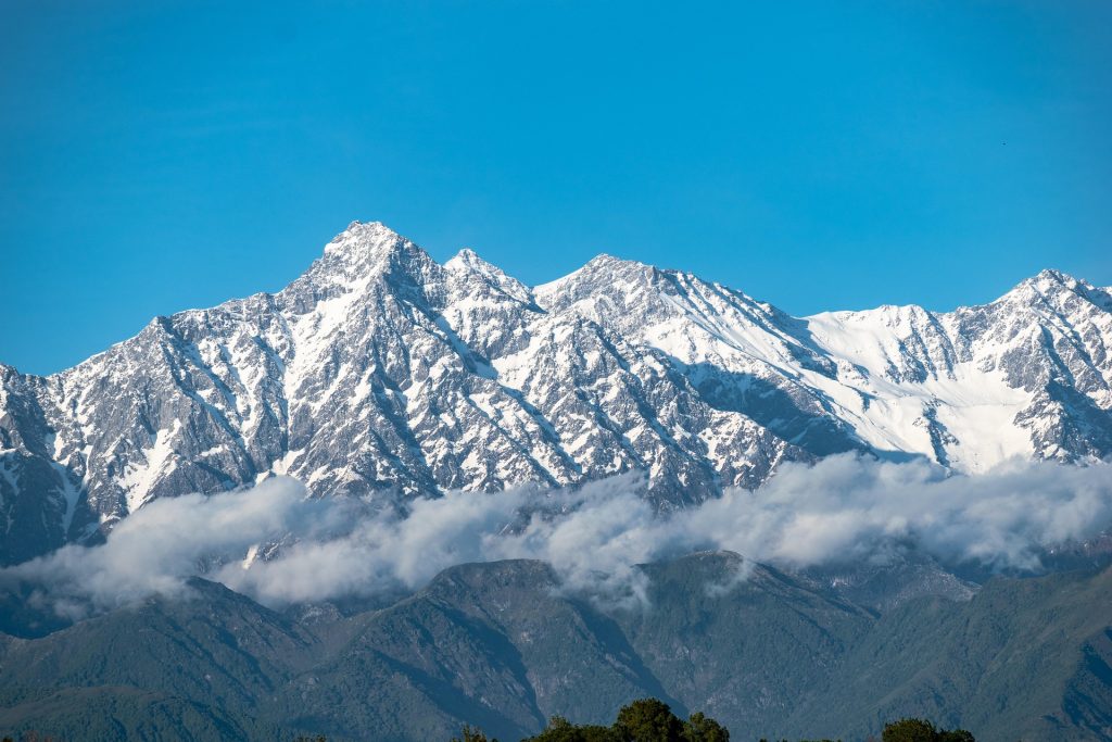 mountain-8187621_1920